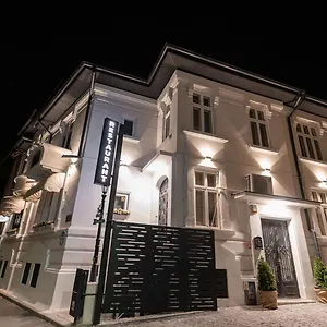 2* Alojamento de Acomodação e Pequeno-almoço George&dragon