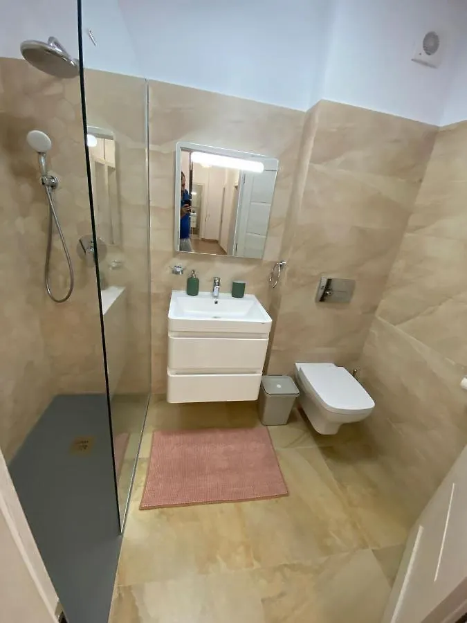 Apartment Plazza Studio Bucharest